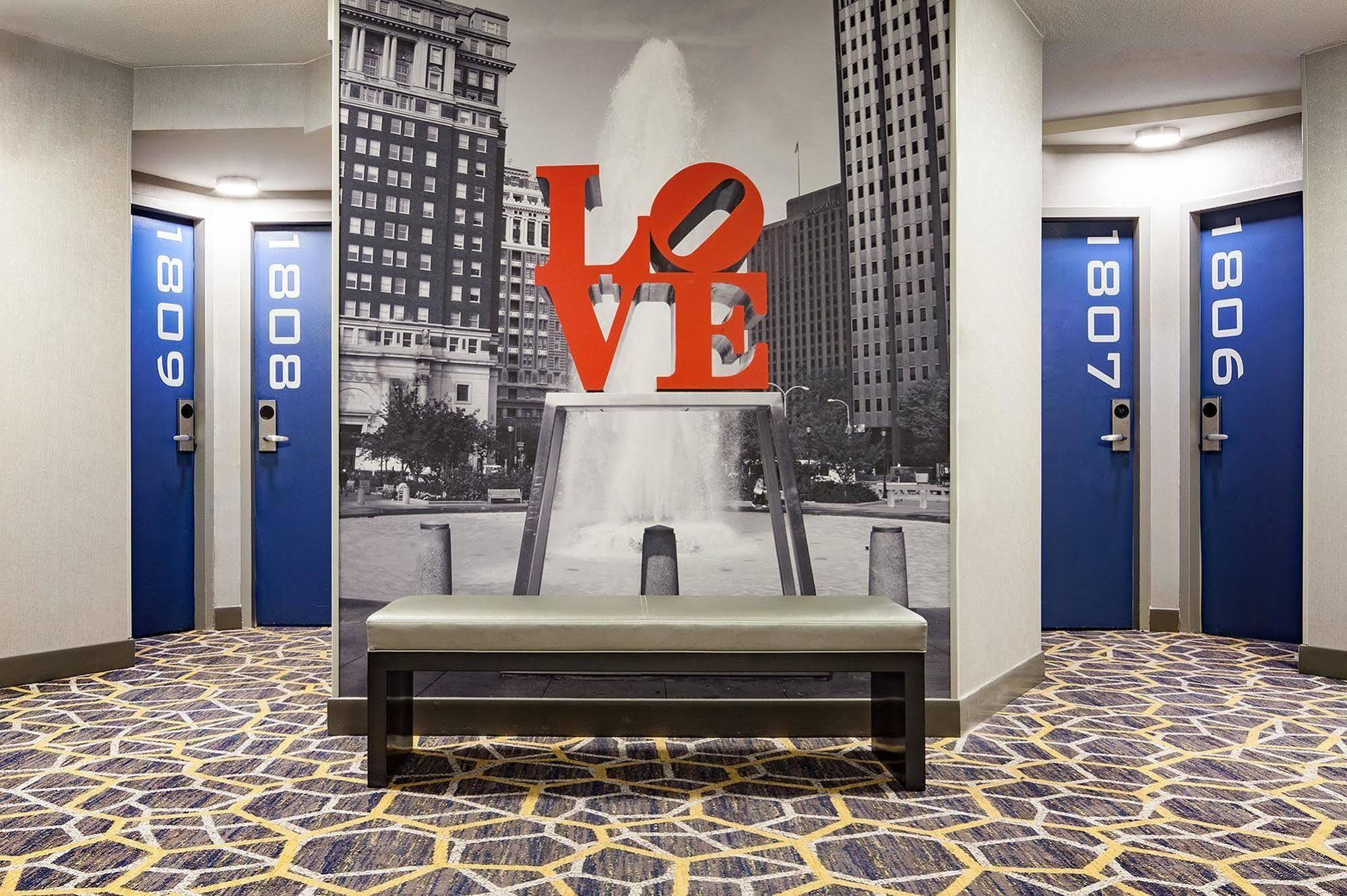 Embassy Suites Philadelphia - Center City Extérieur photo